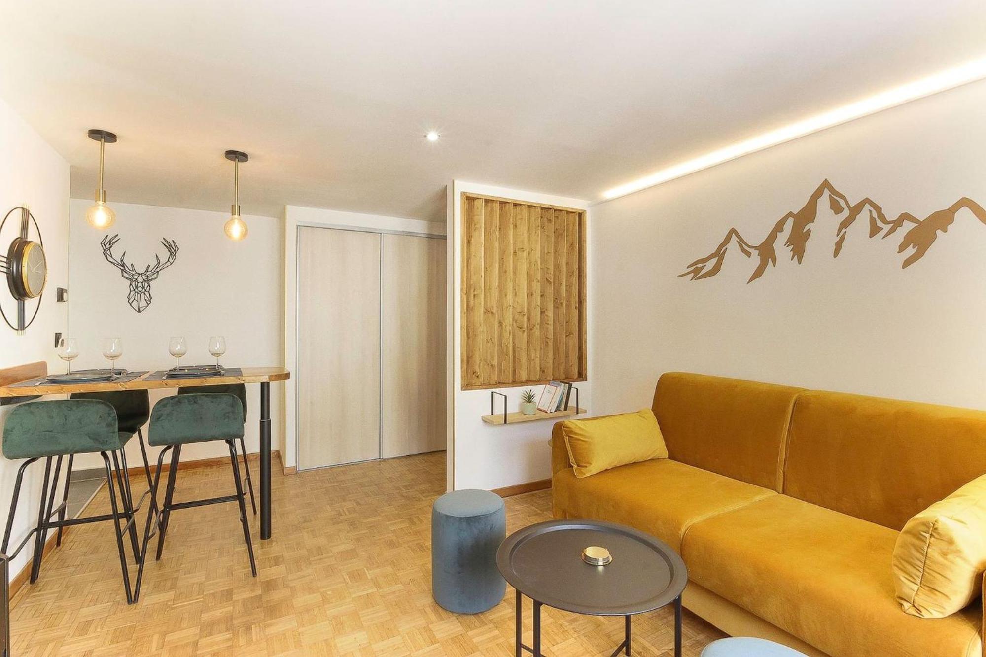 Bellevarde Apt - Newly Renovated - Central - Beside Tmb Start/End Les Houches Extérieur photo