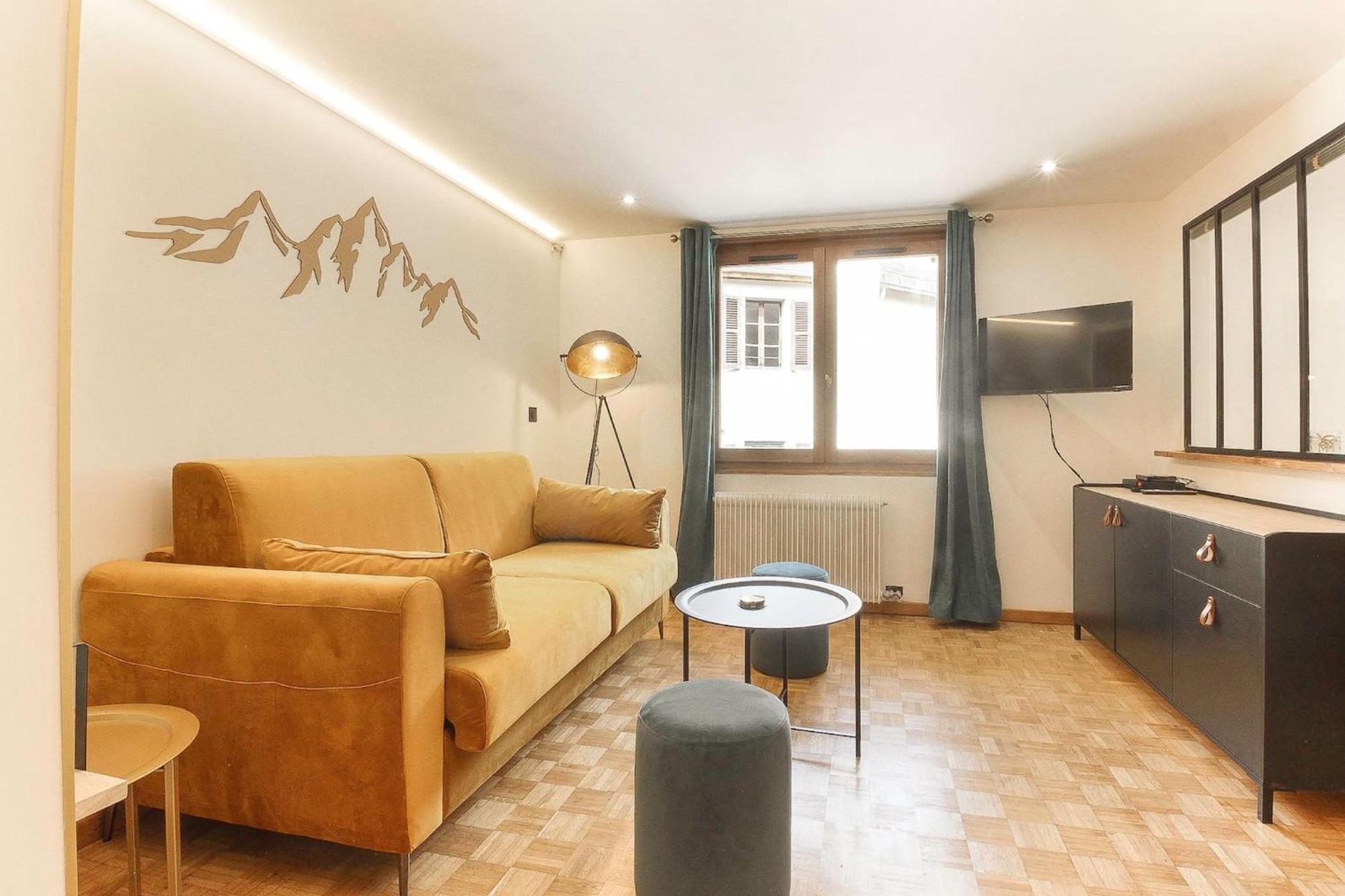 Bellevarde Apt - Newly Renovated - Central - Beside Tmb Start/End Les Houches Extérieur photo